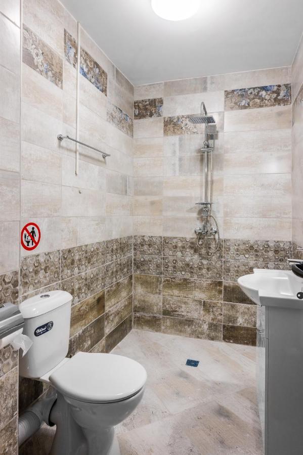 Private With Balcony In Center By Flat Mаnager Sofia