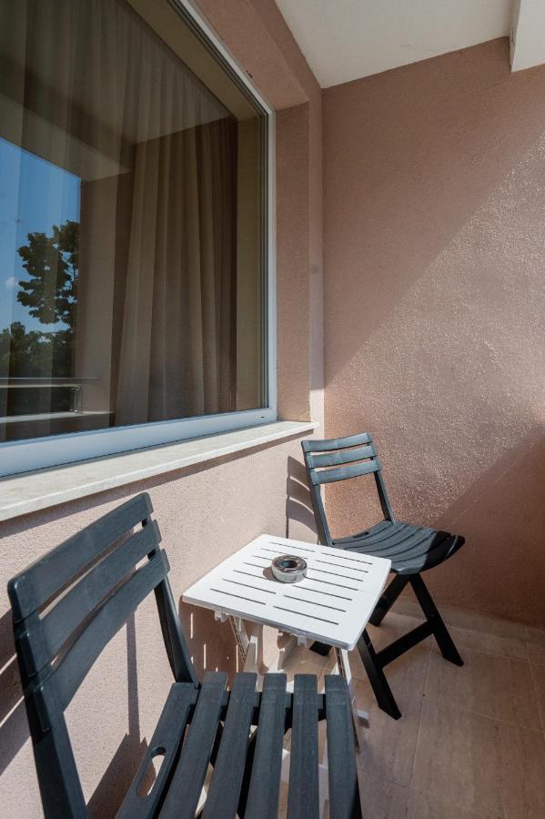 Private With Balcony In Center By Flat Mаnager Sofia