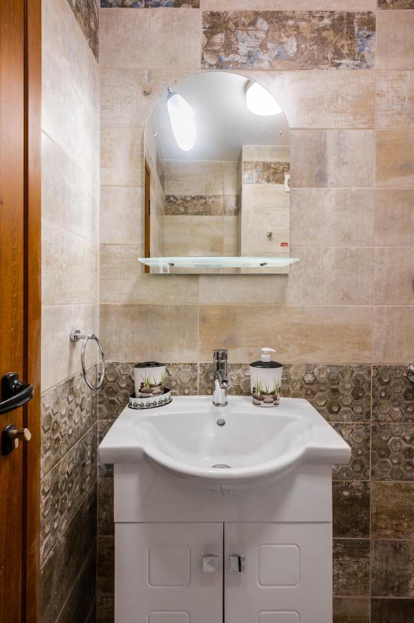 Appartement Private With Balcony In Center By Flat Mаnager