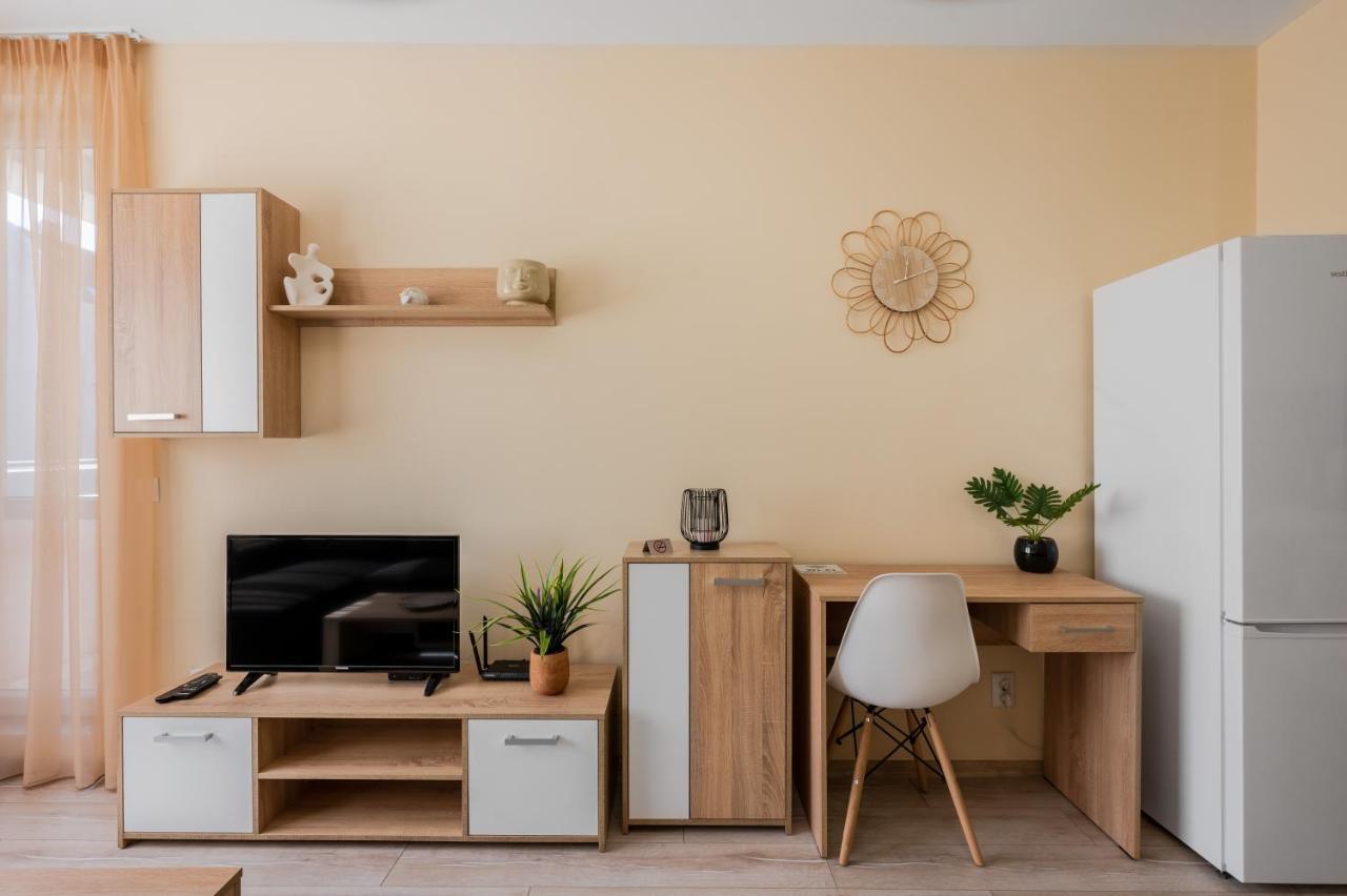 Apartment Private With Balcony In Center By Flat Mаnager